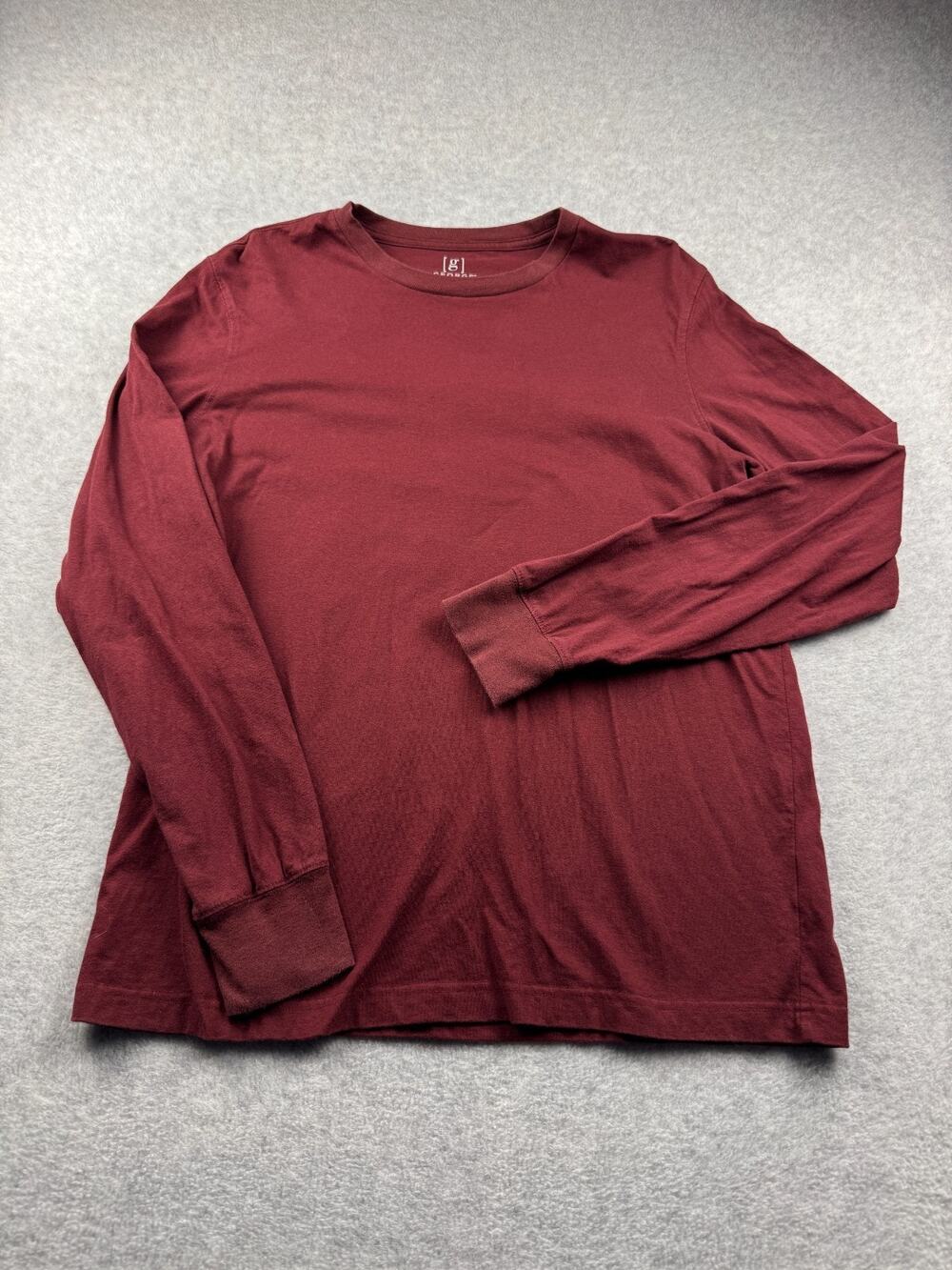 George Men's Medium Moisture Wicking Crew Neck Long Sleeve Tee Shirt Red